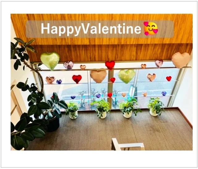 2026.1.29　インテリアPJ✨

2月はバレンタインのため😻ハートのバルーンをたくさん飾り付けました～！インテリアPJは、やりたい放題です！こんなにカワイイ設備屋さんありますか？🥰

#後藤設備工業　#みずらぼ高松サンフラワー通り店　#みずらぼ松山東店　#インテリア部　#バレンタイン　#会社愛